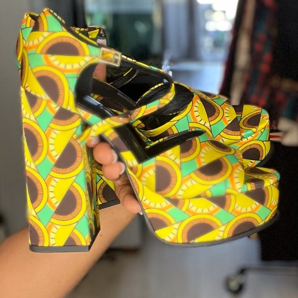 Zara Chunky Heel Satin Platform Sandals - Picture 6 of 8